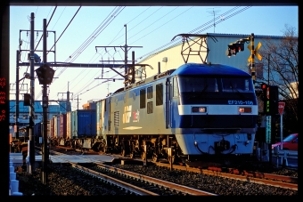 JR貨物 EF210形 EF210-106 鉄道フォト・写真 by 丹波篠山さん 北上尾駅：2003年03月30日00時ごろ