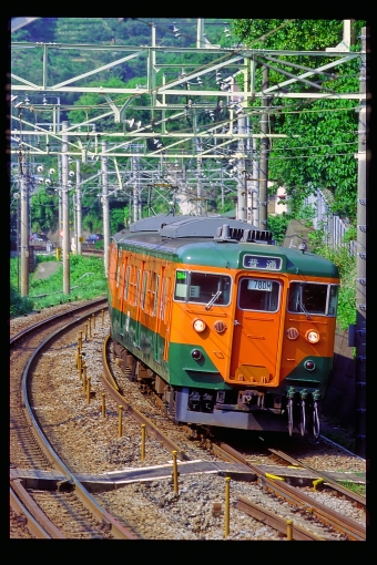 JR東日本 クハ111形 クハ111-218 鉄道フォト・写真 by 丹波篠山さん 根府川駅：1997年05月10日00時ごろ