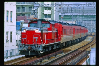 JR西日本 国鉄DD51形ディーゼル機関車 DD51 1190 鉄道フォト・写真 by 丹波篠山さん 野田駅 (JR)：1999年04月19日00時ごろ