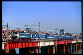 JR西日本 国鉄EF65形電気機関車 EF65 1111 鉄道フォト・写真 by 丹波篠山さん 中津駅 (大阪府|大阪メトロ)：1999年03月02日00時ごろ