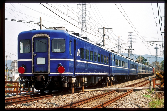 鉄道フォト・写真：JR東日本 国鉄14系客車 天理臨 木津駅 (京都府) 鉄道フォト・写真 by 丹波篠山さん - 撮影日 2000/04/17 00:00