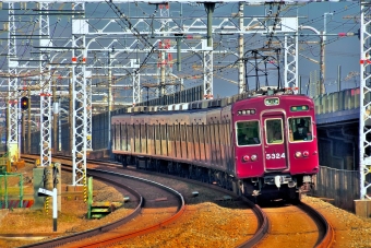 阪急電鉄 阪急5300系電車 5300形(Mc) 5324 鉄道フォト・写真 by 丹波篠山さん 上牧駅 (大阪府)：2022年01月09日12時ごろ