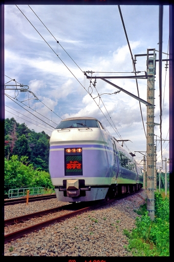 JR東日本 クハE351形 クハE351-5 鉄道フォト・写真 by 丹波篠山さん 日野春駅：2003年06月30日00時ごろ