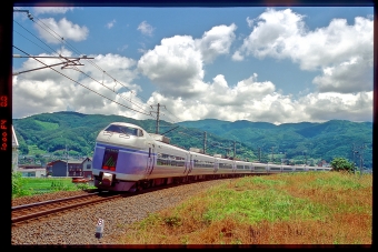 JR東日本 サハE351形 クハE351-1002 鉄道フォト・写真 by 丹波篠山さん 下諏訪駅：2003年06月30日00時ごろ
