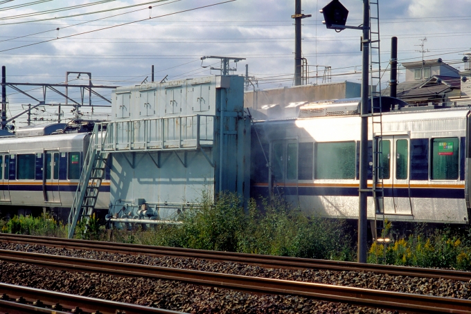 JR西日本321系電車 鉄道フォト・写真 by 丹波篠山さん 高槻駅：2006年10月26日00時ごろ