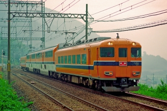 V12 鉄道フォト・写真