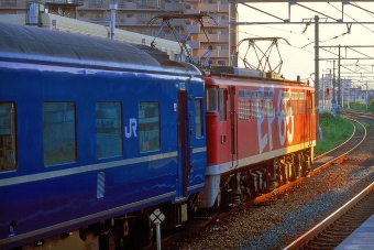JR東日本 国鉄EF65形電気機関車 EF65 1019 鉄道フォト・写真 by 丹波篠山さん 茨木駅：1997年09月30日00時ごろ