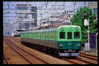 京阪電鉄 京阪2600系電車 2829 鉄道フォト・写真 by 丹波篠山さん 森小路駅：1999年07月15日00時ごろ