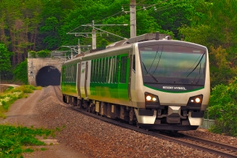 JR東日本HB-E300系気動車 鉄道フォト・写真