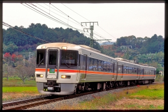 F7 鉄道フォト・写真