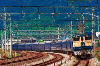 JR西日本 国鉄EF65形電気機関車 なは(特急) EF65 1130 鉄道フォト・写真 by 丹波篠山さん 山崎駅 (京都府)：1996年08月11日00時ごろ