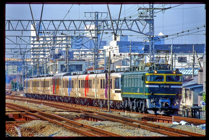 JR西日本 国鉄12系客車 あすか EF81 113 塚本駅 鉄道フォト・写真 by 丹波篠山さん | レイルラボ(RailLab)