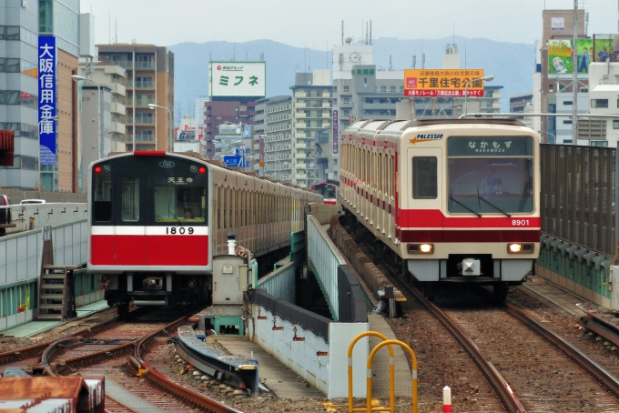 鉄道フォト・写真：北大阪急行電鉄8000形電車 8901 新大阪駅 (大阪メトロ) 鉄道フォト・写真 by 丹波篠山さん - 撮影日 2012/02/26 15:09