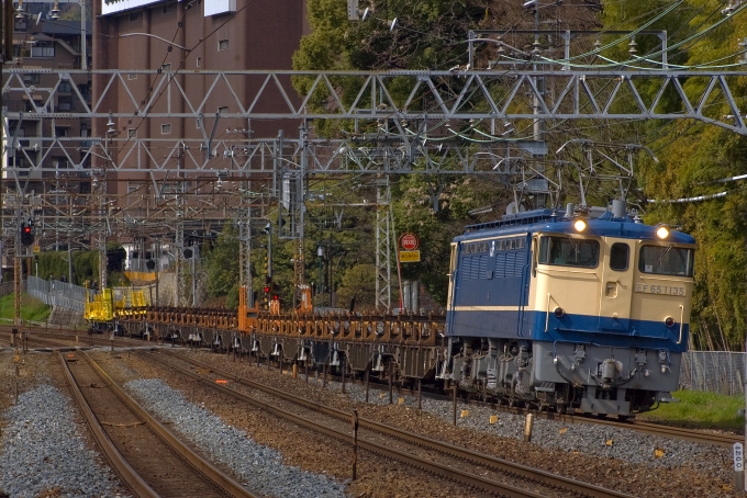 JR西日本 国鉄チキ5500形貨車 EF65 1135 鉄道フォト・写真 by 丹波篠山さん 山崎駅 (京都府)：2010年03月10日10時ごろ