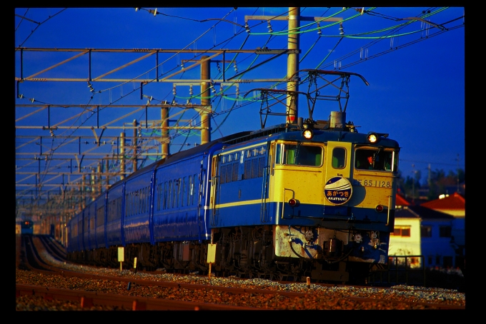 鉄道フォト・写真：JR西日本 国鉄14系客車 あかつき EF65 1128 高槻駅 鉄道フォト・写真 by 丹波篠山さん - 撮影日 1997/01/18 00:00