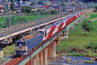 JR東日本 国鉄EF62形電気機関車 スーパーエクスプレスレインボー EF62 43 鉄道フォト・写真 by 丹波篠山さん 安中駅：1997年09月20日00時ごろ