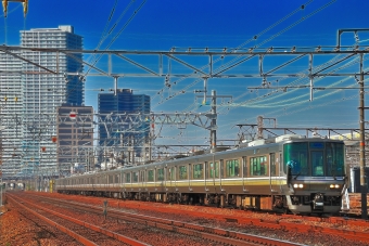 JR西日本 クモハ223形 【B】新快速 クモハ223-2051 鉄道フォト・写真 by 丹波篠山さん 高槻駅：2022年11月12日09時ごろ