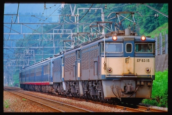 JR東日本 国鉄EF63形電気機関車 ジョイフルトレイン「江戸」 EF63 15 鉄道フォト・写真 by 丹波篠山さん 横川駅 (群馬県)：1997年09月03日00時ごろ
