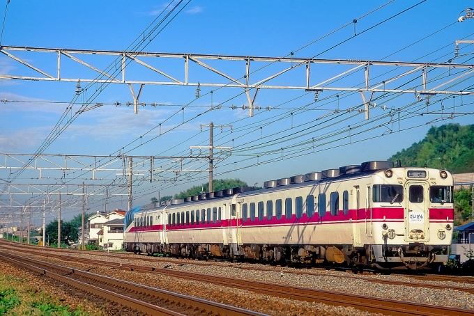 鉄道フォト・写真：JR西日本 国鉄キハ65形気動車 高槻駅 鉄道フォト・写真 by 丹波篠山さん - 撮影日 2000/10/21 00:00