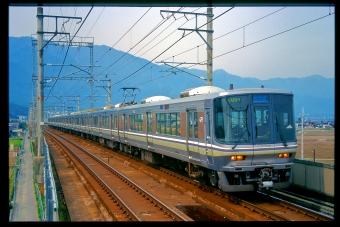 JR西日本 クハ222形 クハ222-1011 鉄道フォト・写真 by 丹波篠山さん 和邇駅：1998年01月23日00時ごろ
