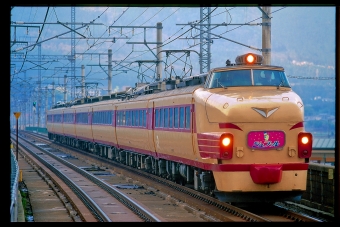 JR西日本 クハ481形 シュプール号 クハ481-117 鉄道フォト・写真 by 丹波篠山さん 和邇駅：1998年01月23日00時ごろ