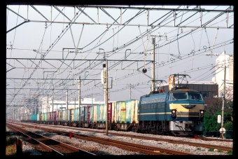 JR貨物 国鉄EF66形電気機関車 EF66 11 鉄道フォト・写真 by 丹波篠山さん 藤沢駅 (JR)：1999年11月23日00時ごろ
