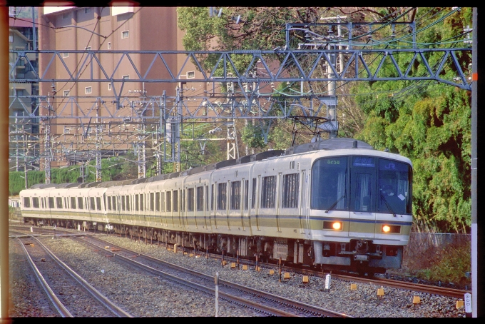 鉄道フォト・写真：JR西日本221系電車 クモハ221-49 山崎駅 (京都府) 鉄道フォト・写真 by 丹波篠山さん - 撮影日 1999/02/27 00:00