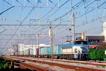 JR貨物 国鉄EF66形電気機関車 EF66 9 鉄道フォト・写真 by 丹波篠山さん 藤沢駅 (JR)：1999年11月06日00時ごろ