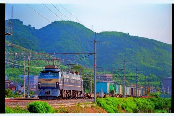 JR貨物 EF66形 EF66 27 鉄道フォト・写真 by 丹波篠山さん 山崎駅 (京都府)：1996年08月11日00時ごろ