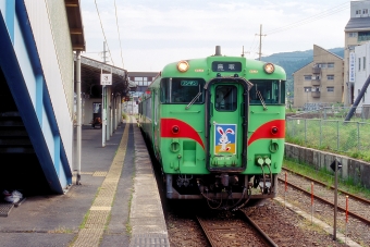 JR西日本 キハ47形 キハ47 146 鉄道フォト・写真 by 丹波篠山さん 智頭駅 (JR)：2010年05月09日00時ごろ