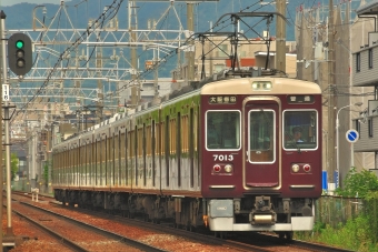 7013F 鉄道フォト・写真