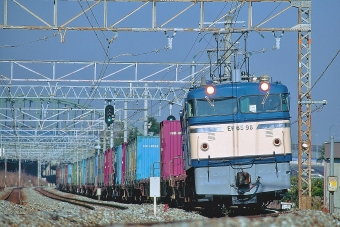 JR貨物 国鉄EF65形電気機関車 EF65 98 鉄道フォト・写真 by 丹波篠山さん 山崎駅 (京都府)：1997年12月13日00時ごろ