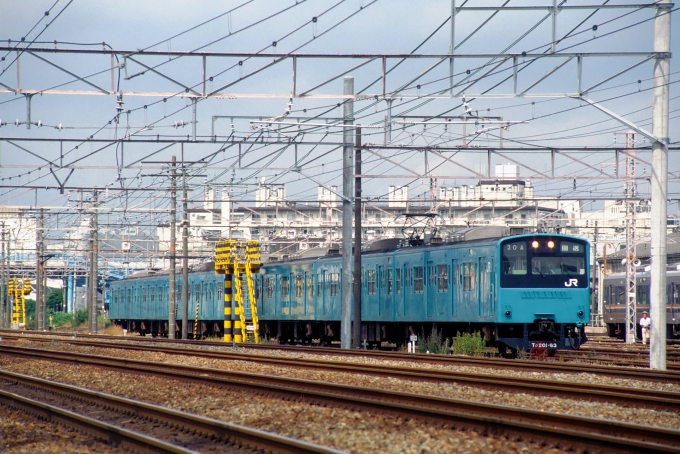 鉄道フォト・写真：JR西日本 国鉄201系電車 クハ201-63 高槻駅 鉄道フォト・写真 by 丹波篠山さん - 撮影日 2005/07/24 00:00