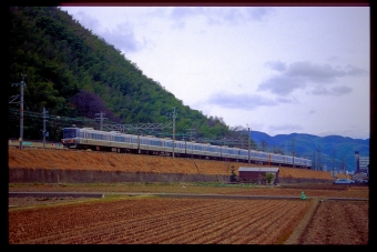 JR西日本 クハ222形 クハ222-1001 鉄道フォト・写真 by 丹波篠山さん 高槻駅：1998年02月11日00時ごろ