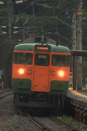 クモハ115-302 鉄道フォト・写真