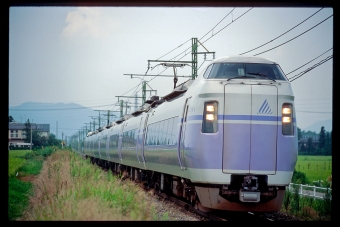 クハE351-1302 鉄道フォト・写真