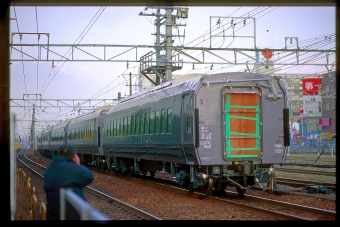 JR九州787系電車 クハ787形(Tc) 甲種輸送 鉄道フォト・写真 by 丹波篠山さん 吹田駅 (JR)：1999年02月13日00時ごろ