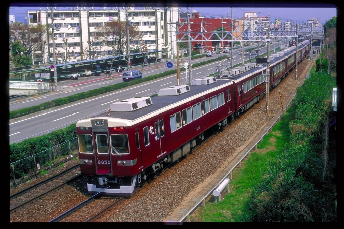 鉄道フォト・写真：阪急電鉄 阪急6300系電車 6355 崇禅寺駅 鉄道フォト・写真 by 丹波篠山さん - 撮影日 1999/03/01 00:00