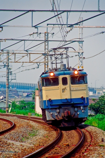 JR西日本 国鉄EF65形電気機関車 EF65 1126 鉄道フォト・写真 by 丹波篠山さん 山崎駅 (京都府)：2000年07月01日00時ごろ