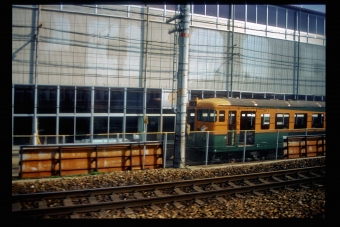 JR西日本 国鉄165系電車 クハ165-51 鉄道フォト・写真 by 丹波篠山さん 吹田駅 (JR)：1997年05月28日00時ごろ