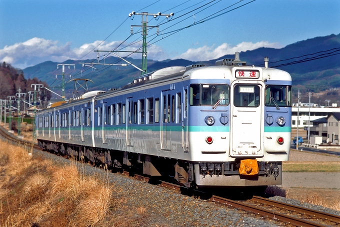 鉄道フォト・写真：JR東日本 国鉄115系電車 みすず クハ115-1229 北殿駅 鉄道フォト・写真 by 丹波篠山さん - 撮影日 2000/01/29 00:00