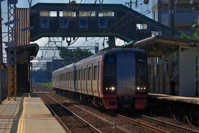 鉄道フォト・写真：名古屋鉄道 名鉄2200系電車 2308 今伊勢駅 鉄道フォト・写真 by 丹波篠山さん - 撮影日 2013/09/20 09:30