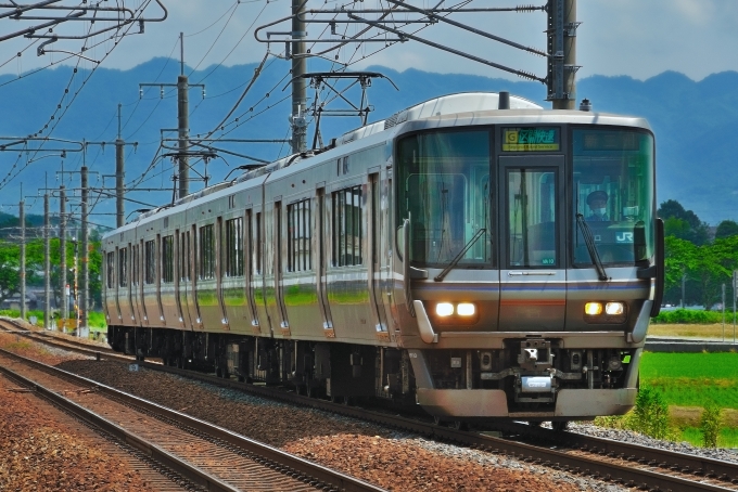 鉄道フォト・写真：JR西日本223系電車 クハ222-6113 新三田駅 鉄道フォト・写真 by 丹波篠山さん - 撮影日 2024/06/16 13:39