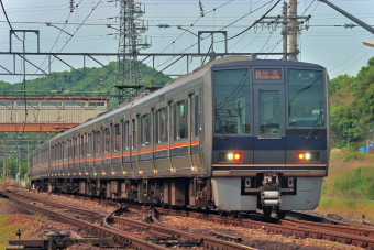 JR西日本 クハ207-132 (207系) 車両ガイド | レイルラボ(RailLab)