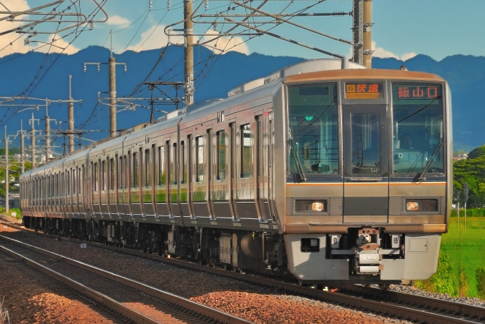 JR西日本 クハ206-1064 (207系) 車両ガイド | レイルラボ(RailLab)