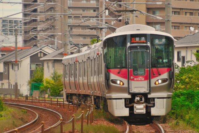 くも JR西日本 クモハ227-5 (227系) 車両ガイド | レイルラボ(RailLab)
