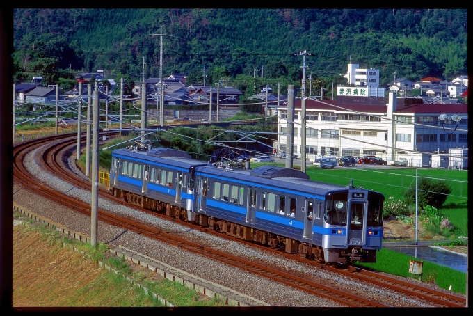 JR四国 7000形(cMc) 7024 鉄道フォト・写真 by 丹波篠山さん ：1998年07月09日00時ごろ