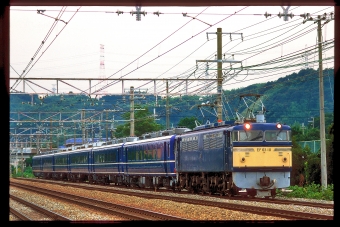 JR東海 国鉄EF65形電気機関車 EF65 111 鉄道フォト・写真 by 丹波篠山さん 山崎駅 (京都府)：1999年10月14日00時ごろ