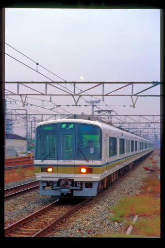 JR西日本 クハ221形 クハ221-30 鉄道フォト・写真 by 丹波篠山さん 向日町駅：1997年10月04日00時ごろ