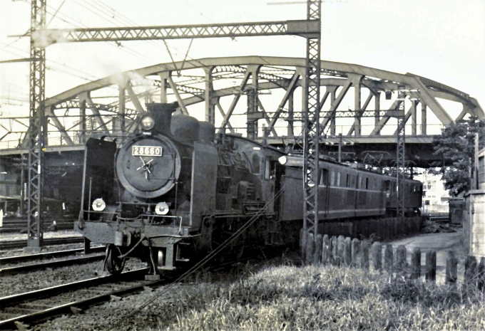国鉄8620形蒸気機関車  国鉄EH10形とEF13形電気機関車 28660+EH10 63+EF13 鉄道フォト・写真 by 鉄道のお爺さんさん ：1960年02月13日00時ごろ